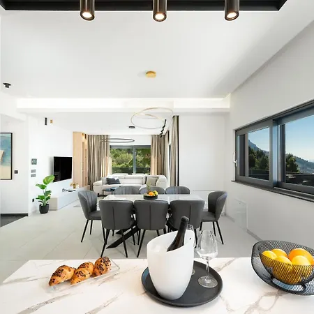 Helena Villa Makarska